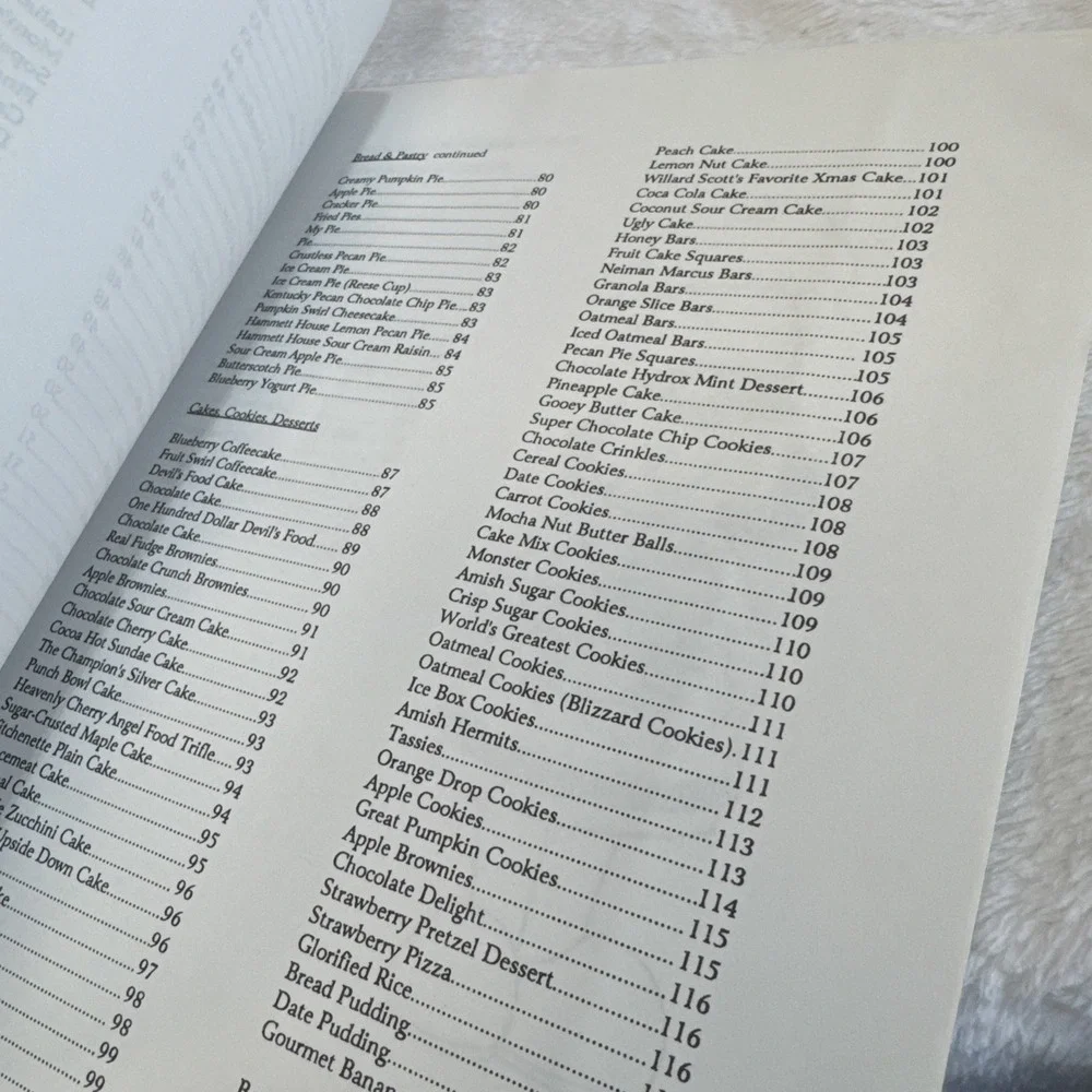Our Family Cookbook 1995 Sapulpa Oklahoma First Church‎ of the Nazarene Spiral